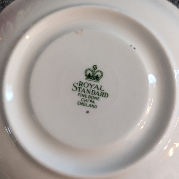 Royal Standard Cup & Saucer Set, Red/White Panel with Floral Design, #3220 - Picture 6 of 8